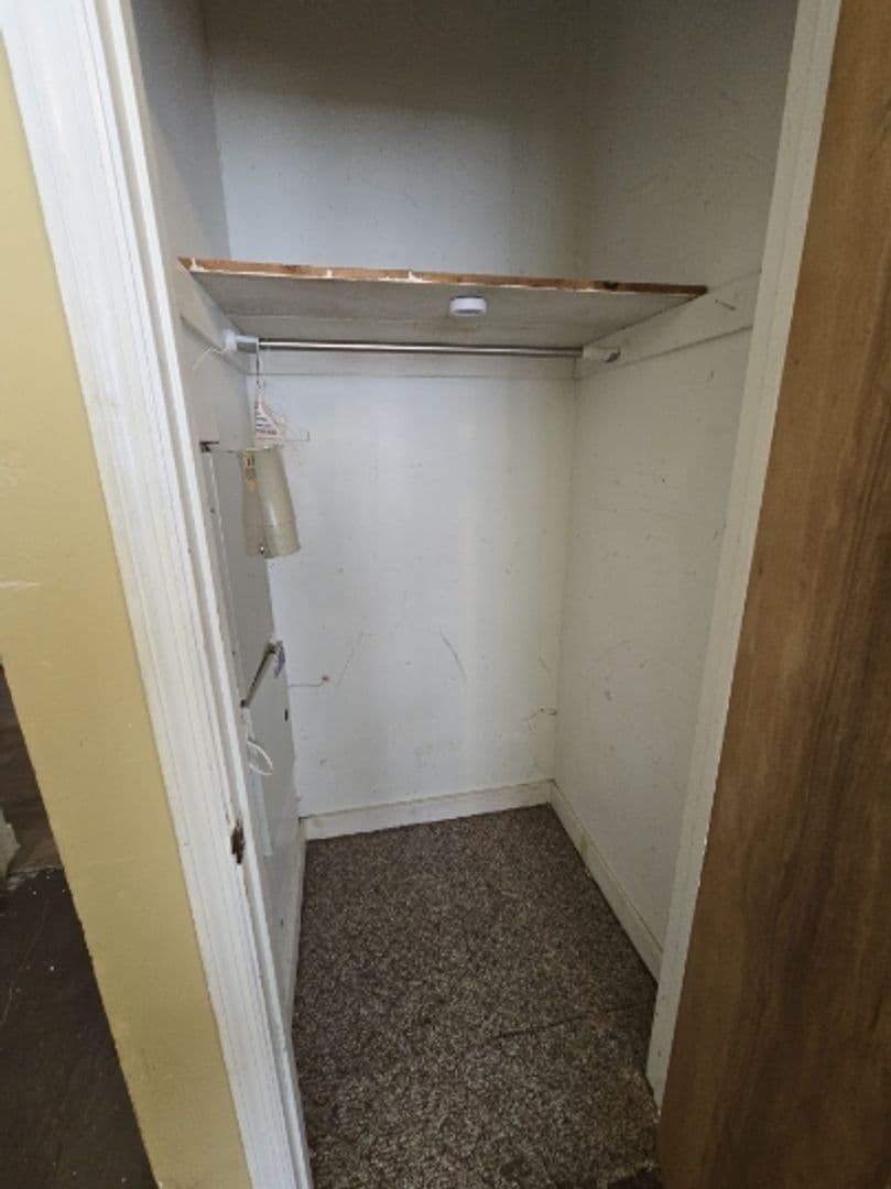 Montgomery Apartment: 139 Mount Vernon Drive