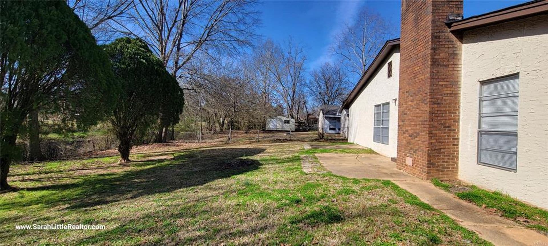 Montgomery House: 416 Glade Park Drive