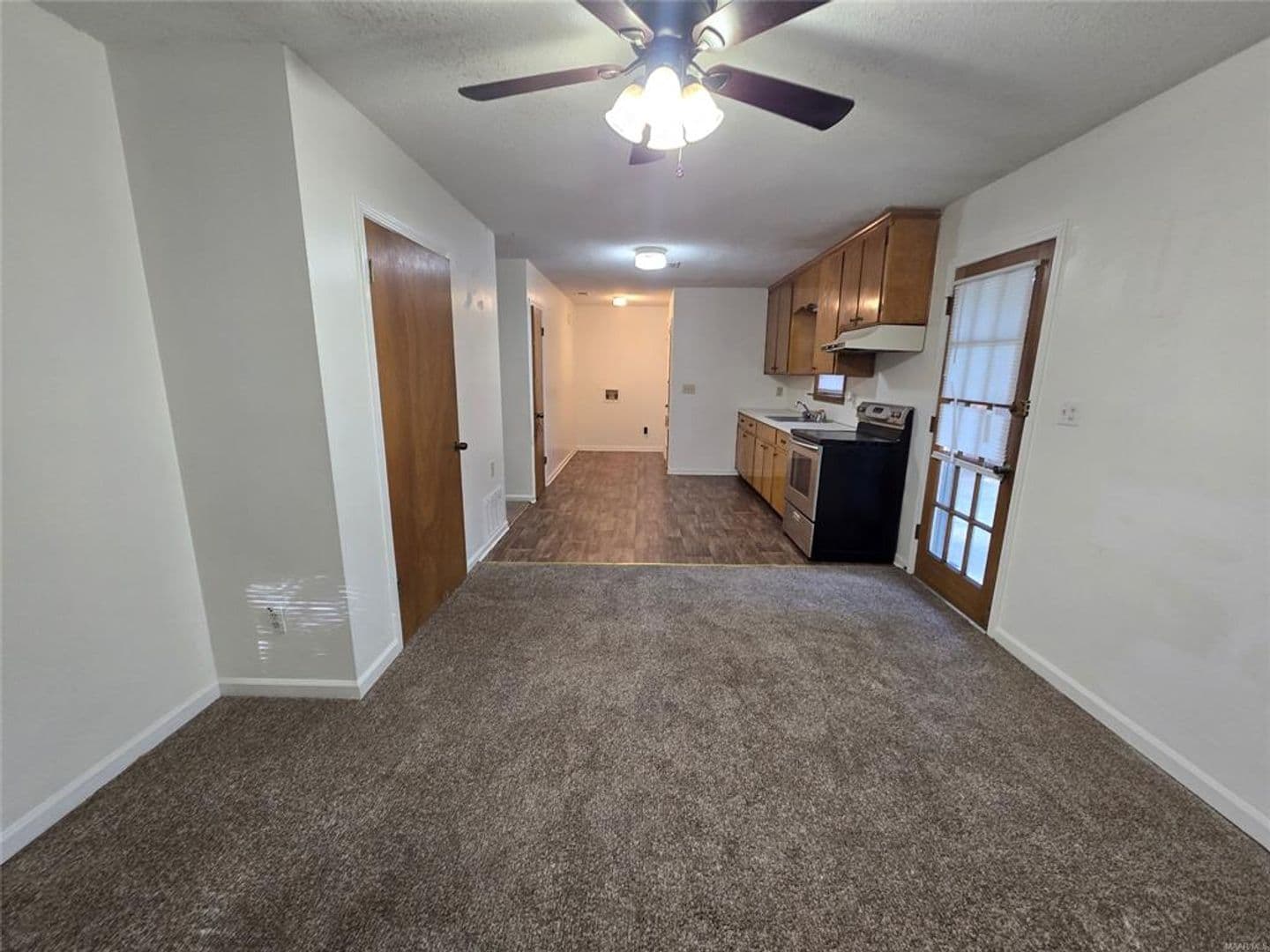 Montgomery Apartment: 111 Easthaven Road
