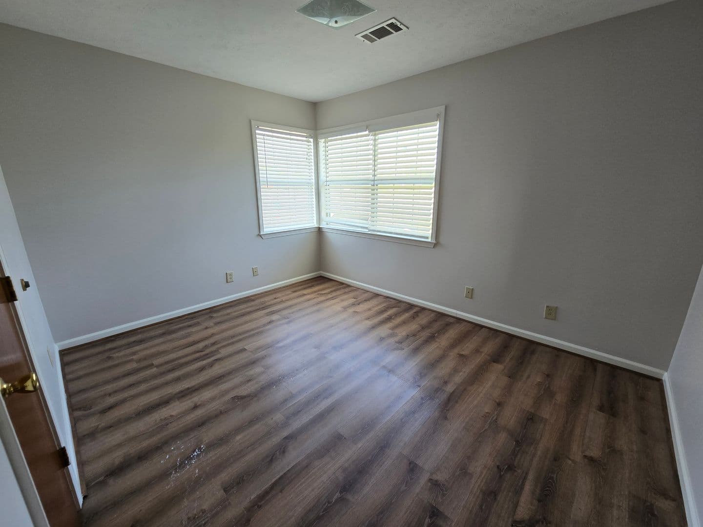 Montgomery Apartment: 3709 Le Bron Road