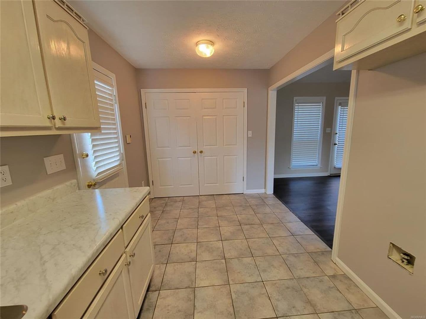 Montgomery House: 6501 Juniper Tree Lane