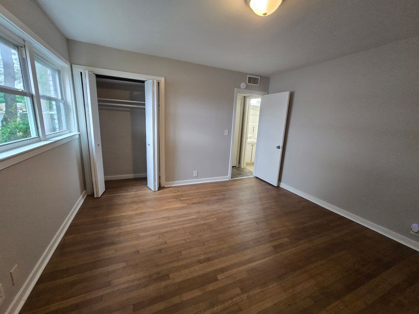 Montgomery Apartment: 3701 Wesley Drive