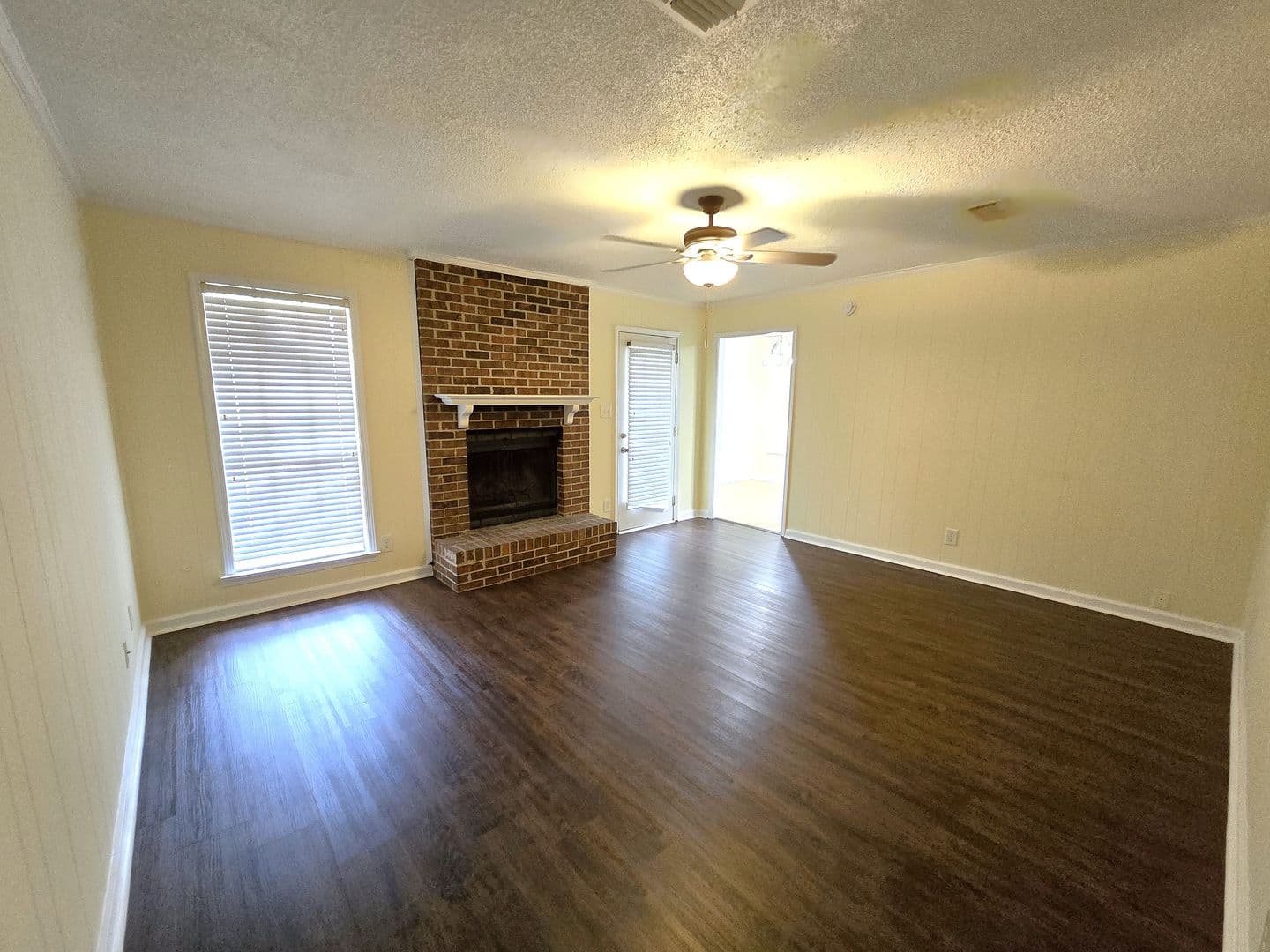 Prattville House: 708 Old Creek Rd