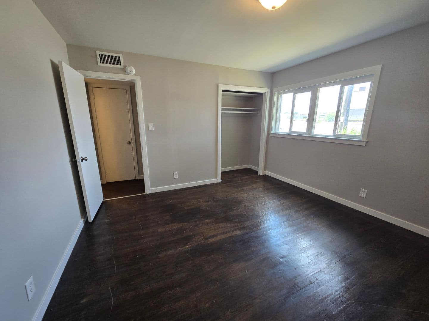 Montgomery Apartment: 3701 Wesley Drive