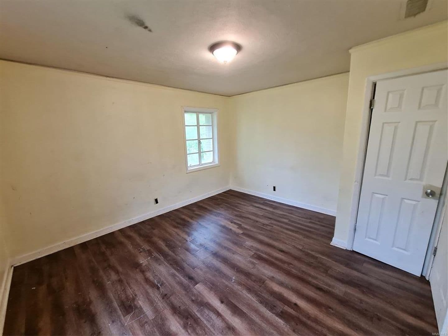 Montgomery House: 1220 Lynwood Drive