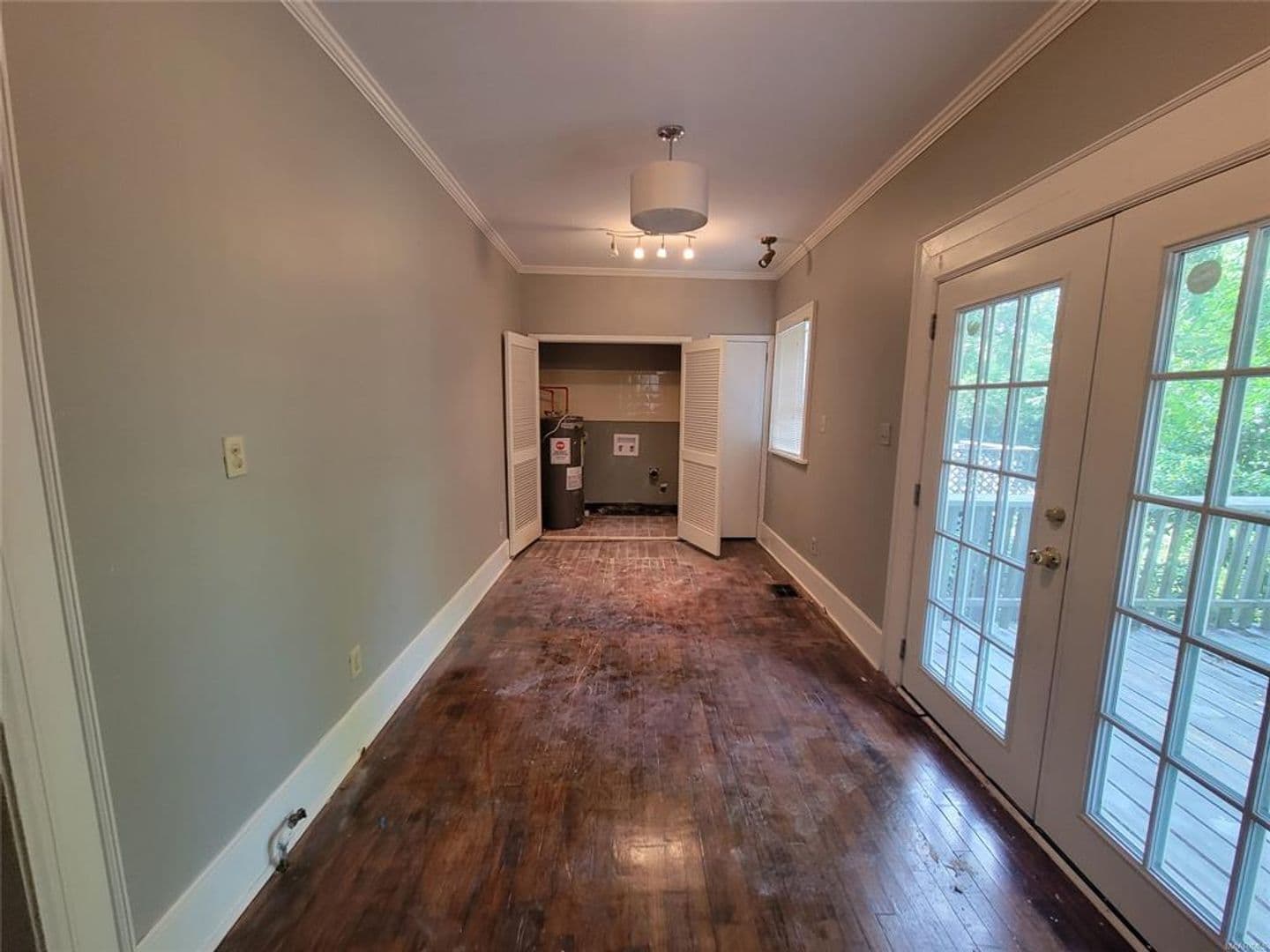 Montgomery Apartment: 1314 South Hull Street