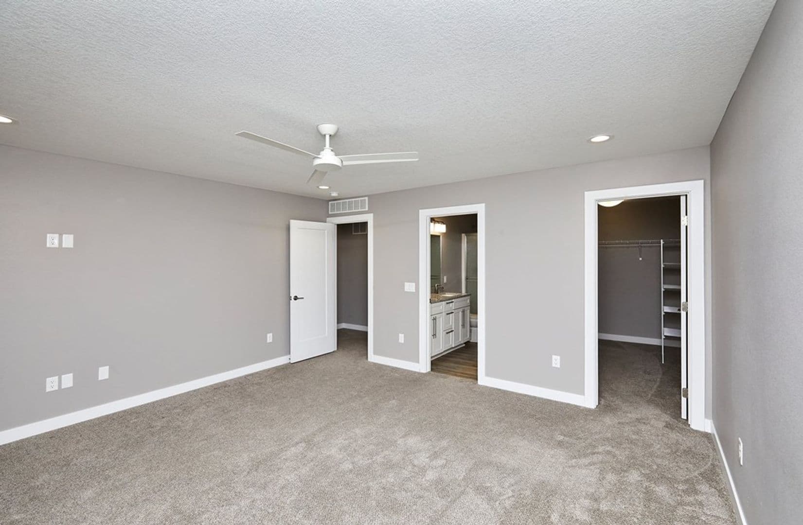 Waukee Townhome: 2339 SE Sydney Lane