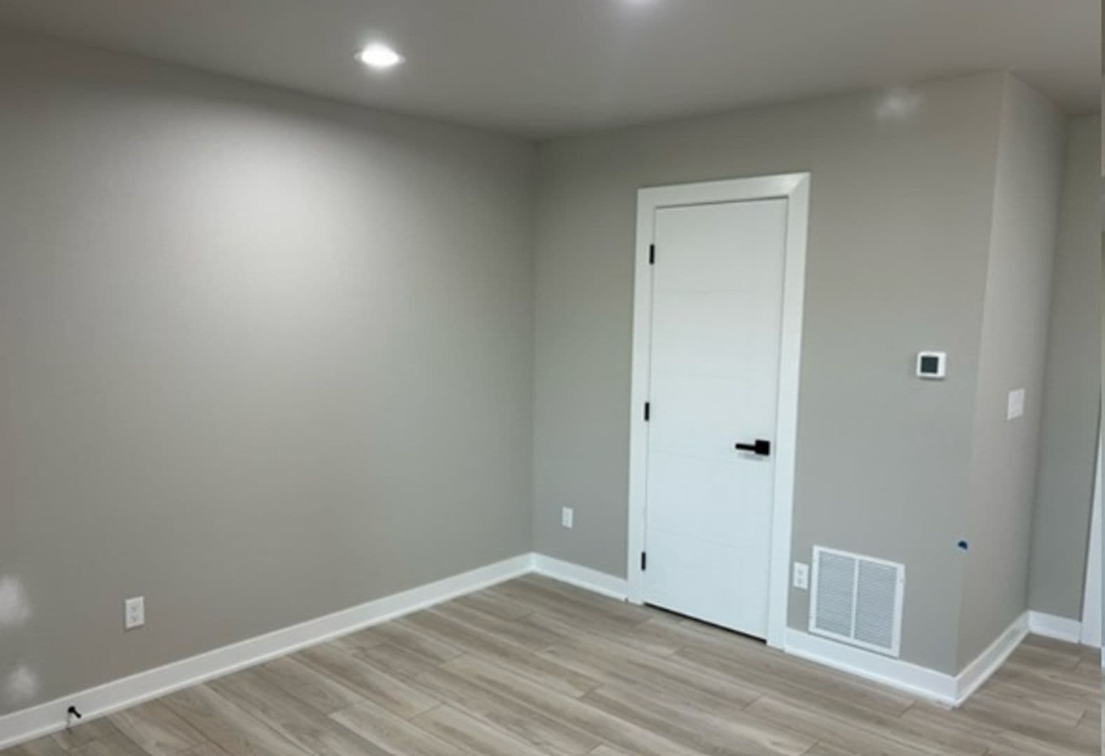Urbandale Townhome: 14433 Springbrook Trail