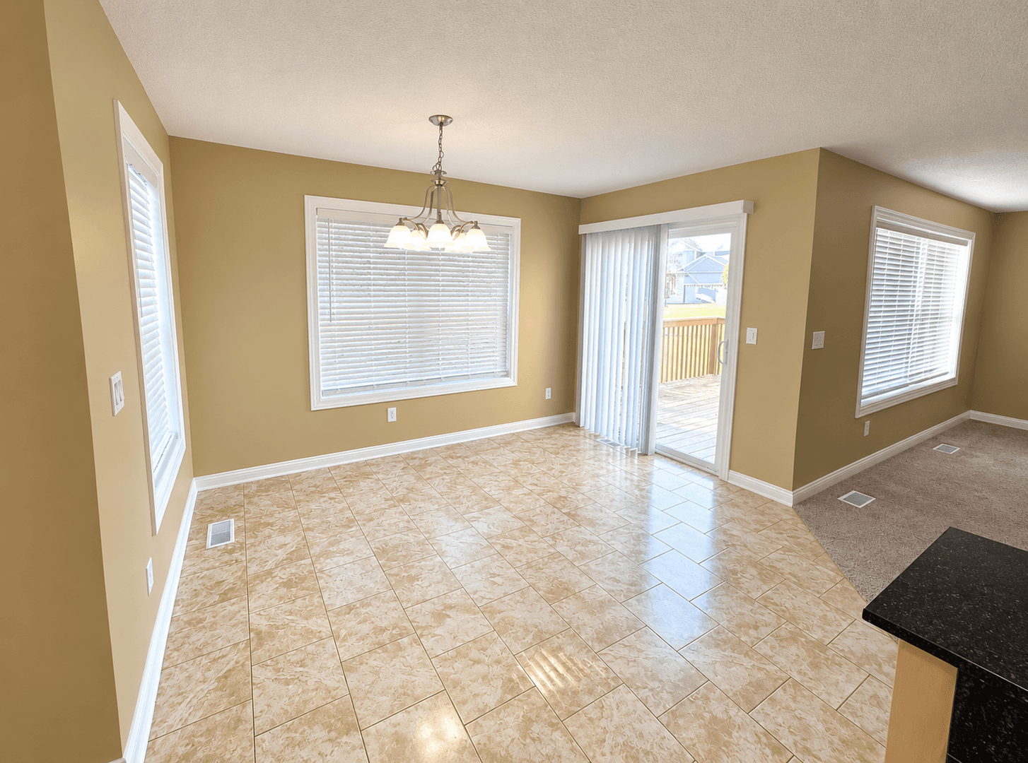 Waukee Apartment: 1980 SE Parkview Crossing Drive
