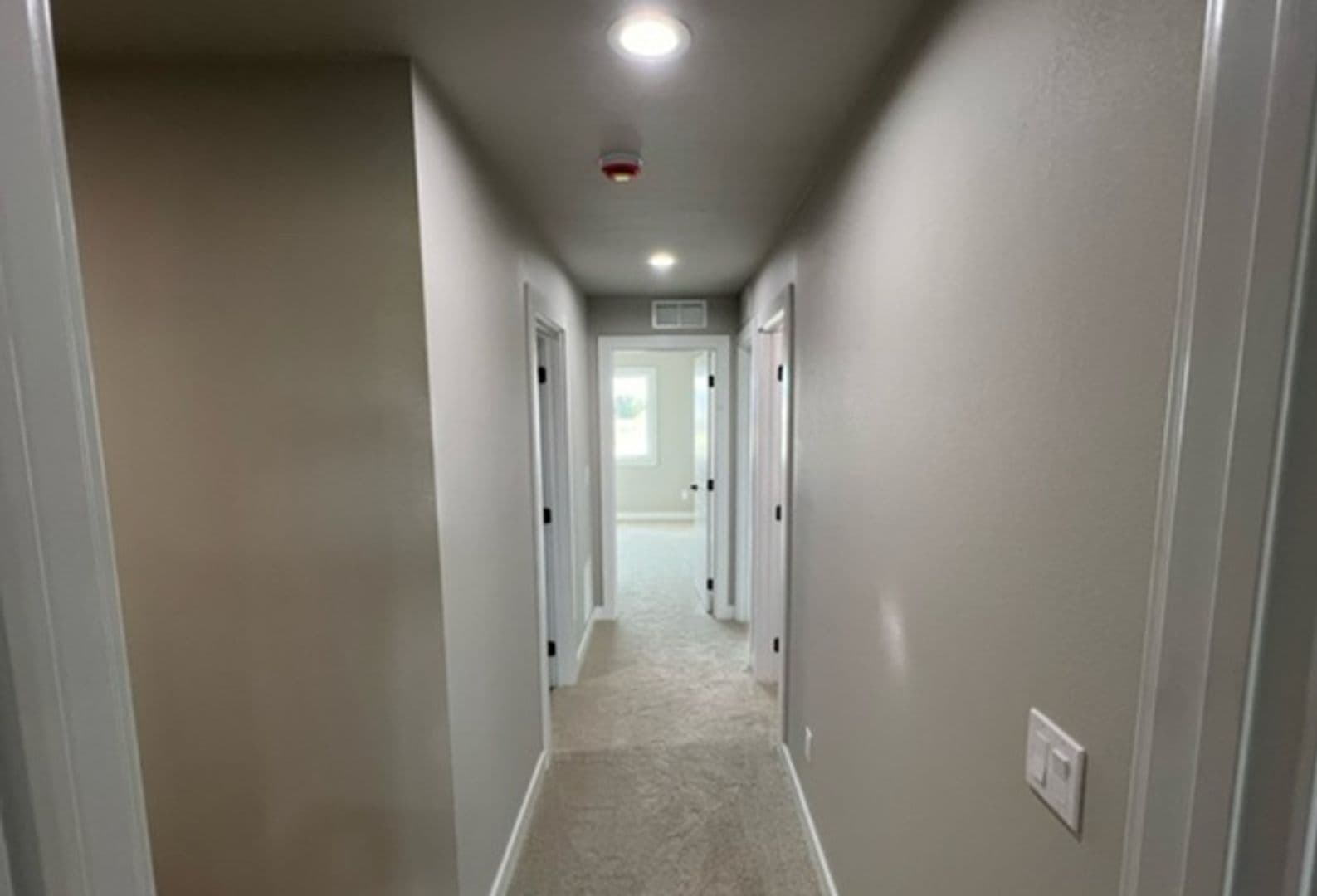Urbandale Townhome: 14420 Springbrook Trail