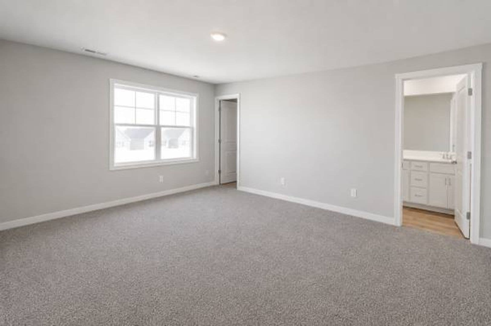 Waukee Townhome: 353 Juniper Drive