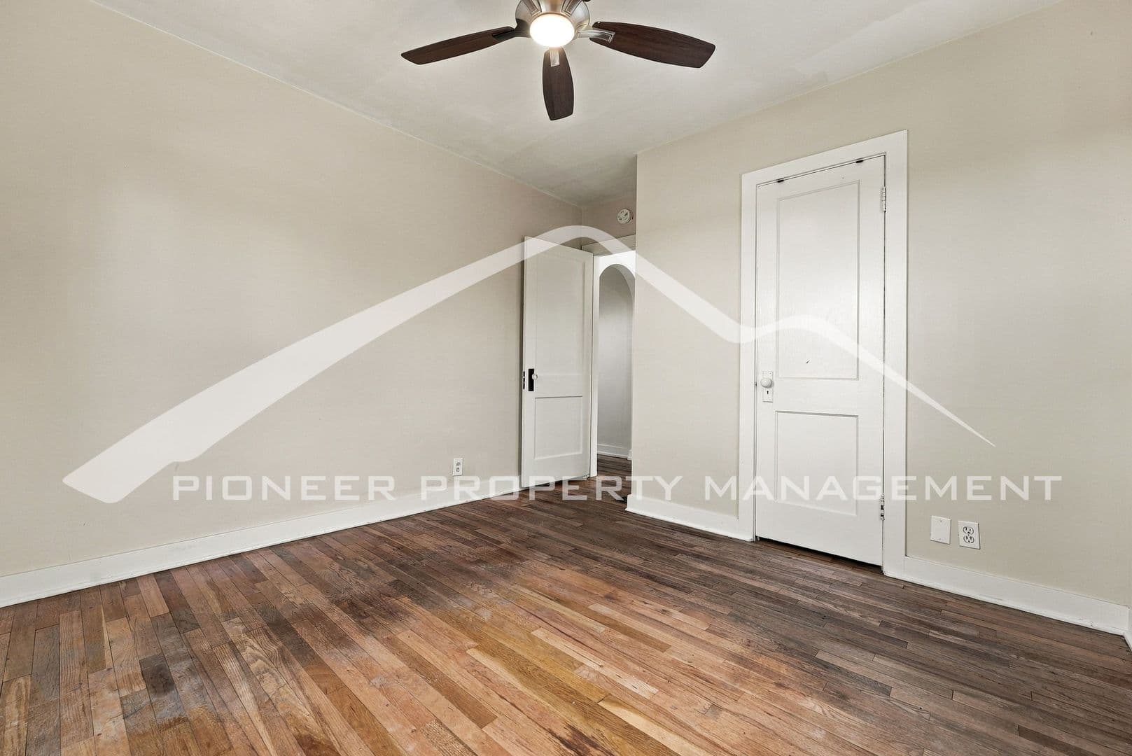 Denver House: 3210 W Colorado Ave