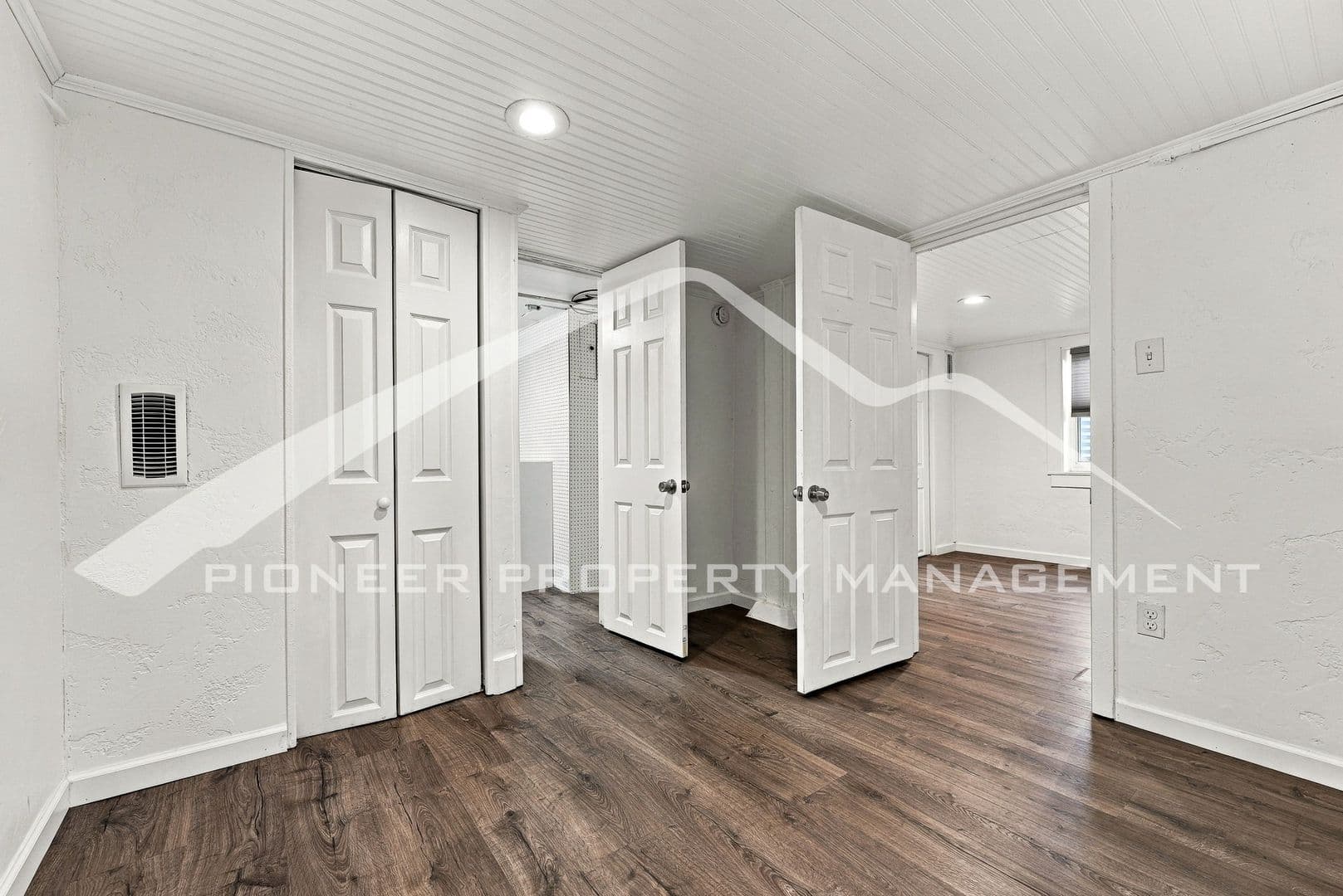 Denver House: 3210 W Colorado Ave