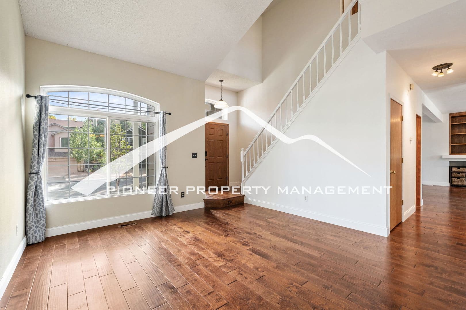 Colorado Springs House: 1328 Hamstead Ct