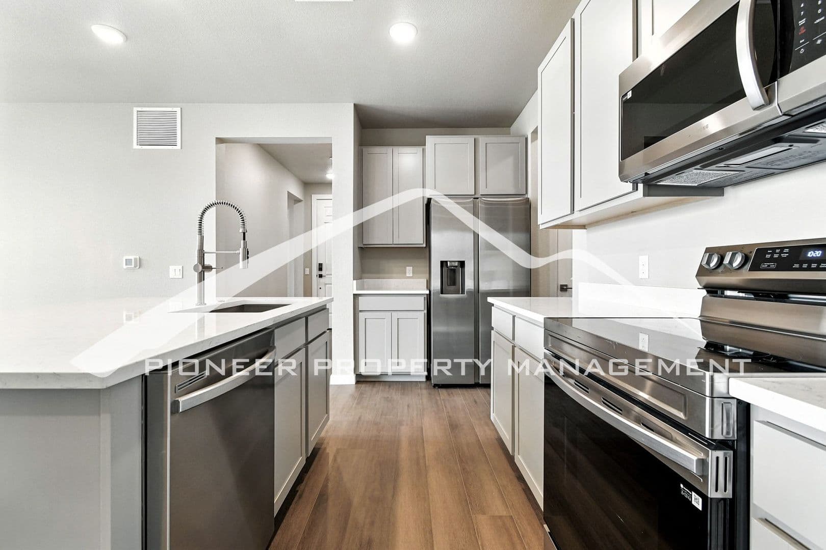Denver Condo: 6153 N Ceylon St #207-5