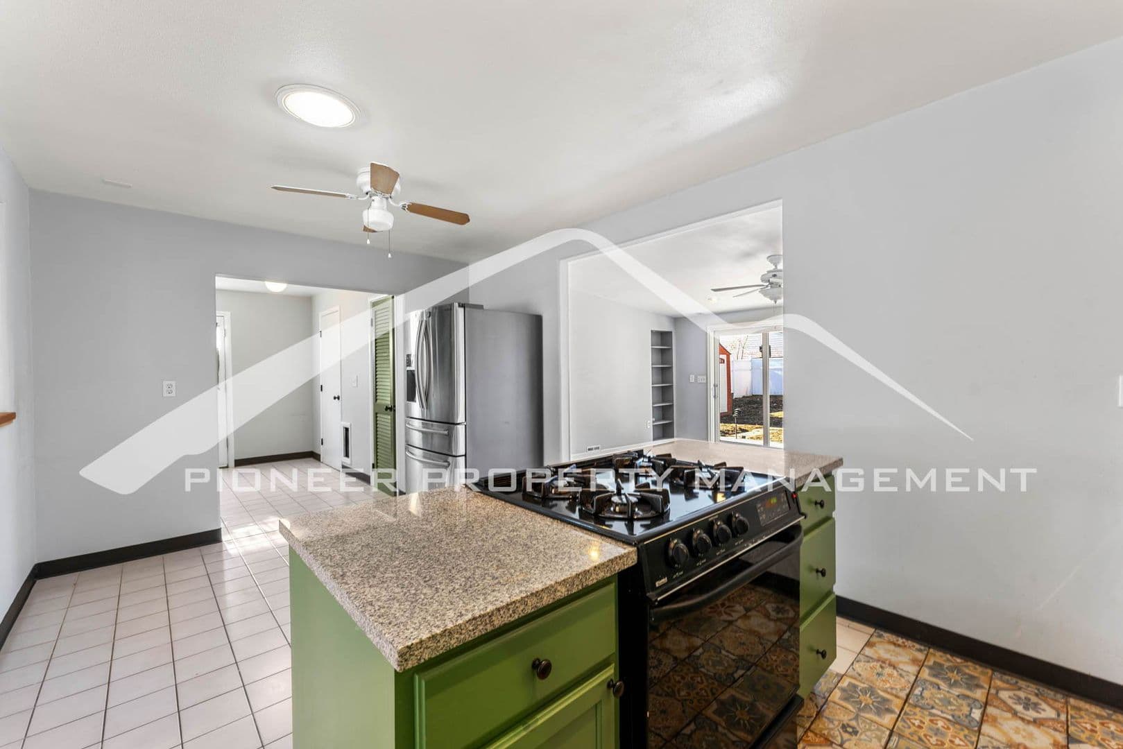 Denver House: 1531 S Patton Ct