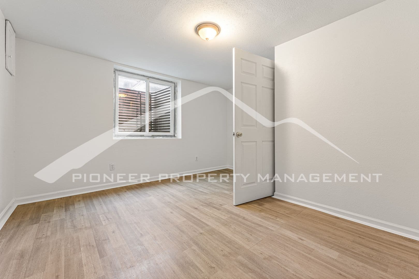 Lakewood House: 9615 W 25th Pl