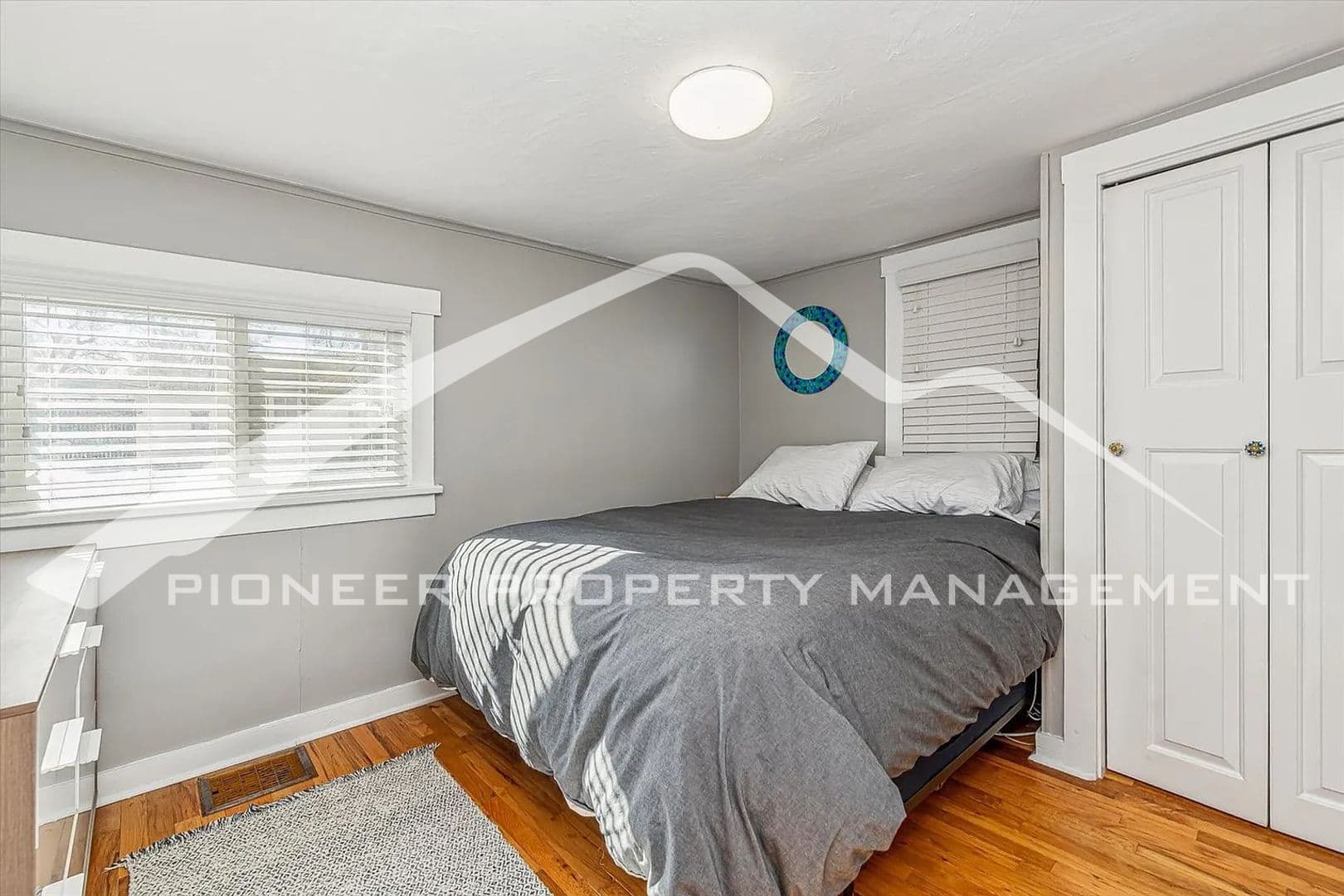 Denver House: 3166 W Walsh Pl