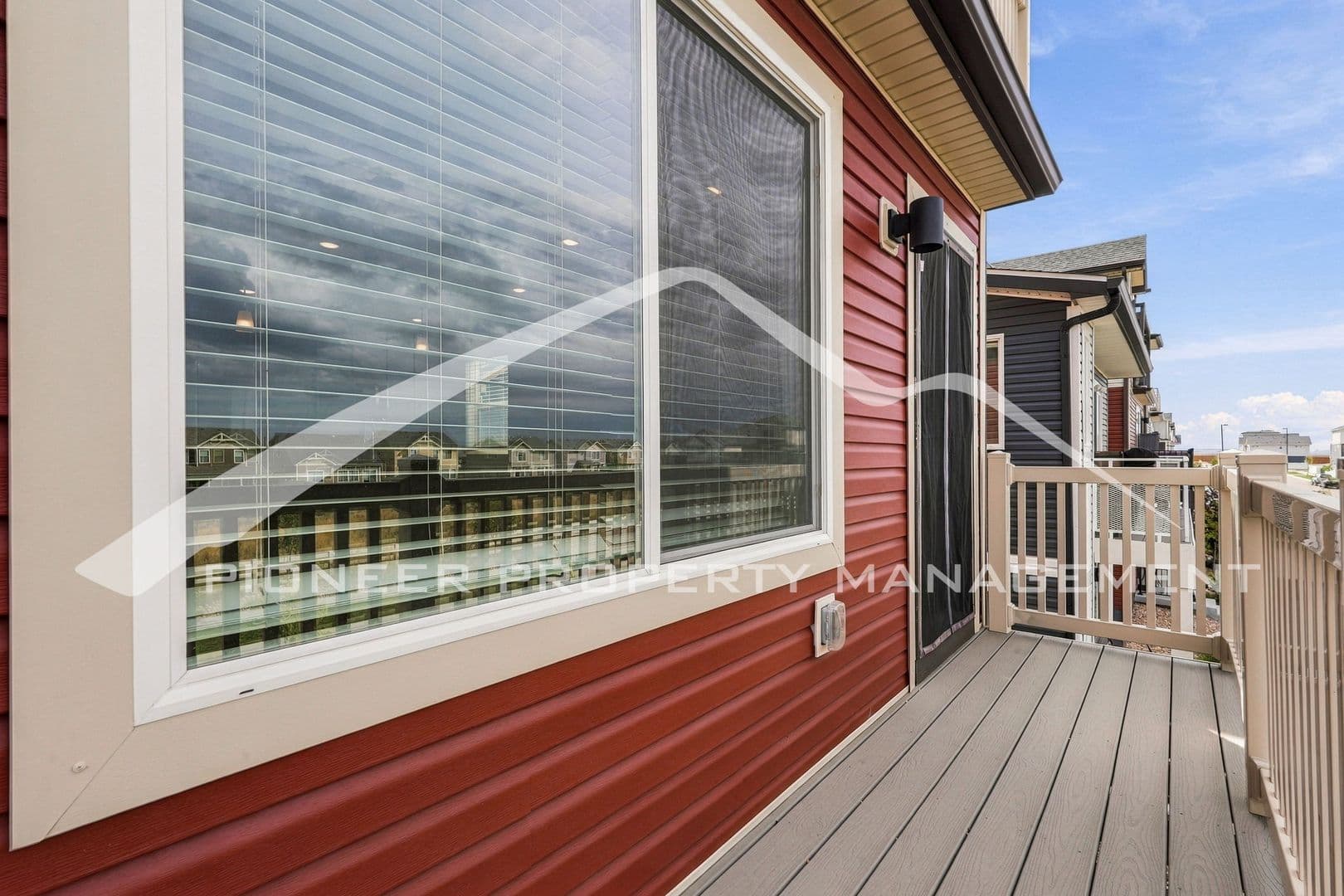 Denver House: 18254 E 51st Pl