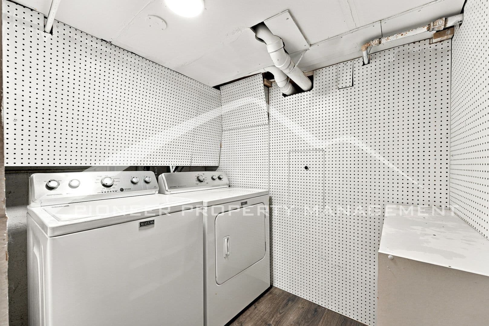 Denver House: 3210 W Colorado Ave