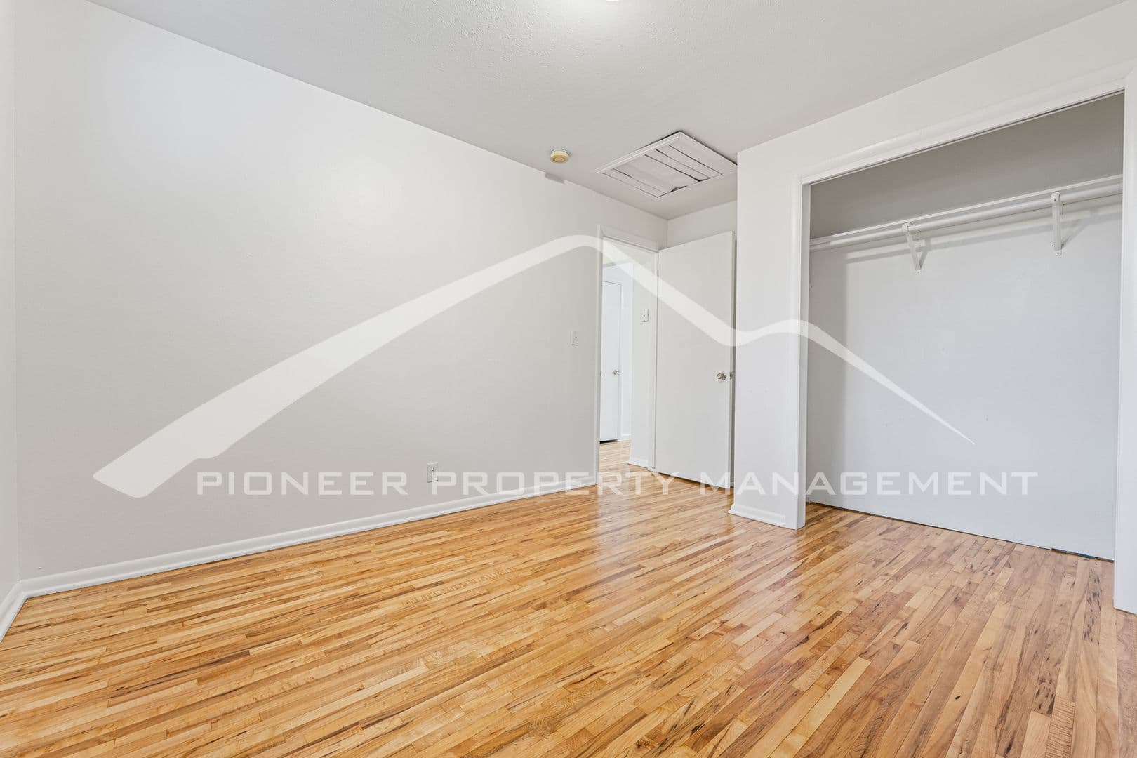 Lakewood House: 9615 W 25th Pl