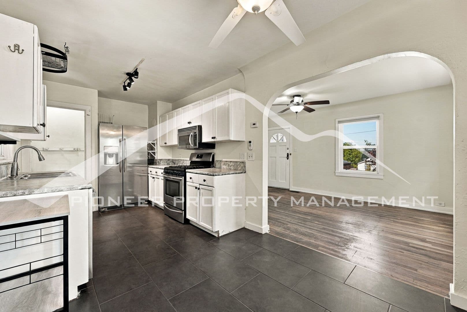 Denver House: 3210 W Colorado Ave