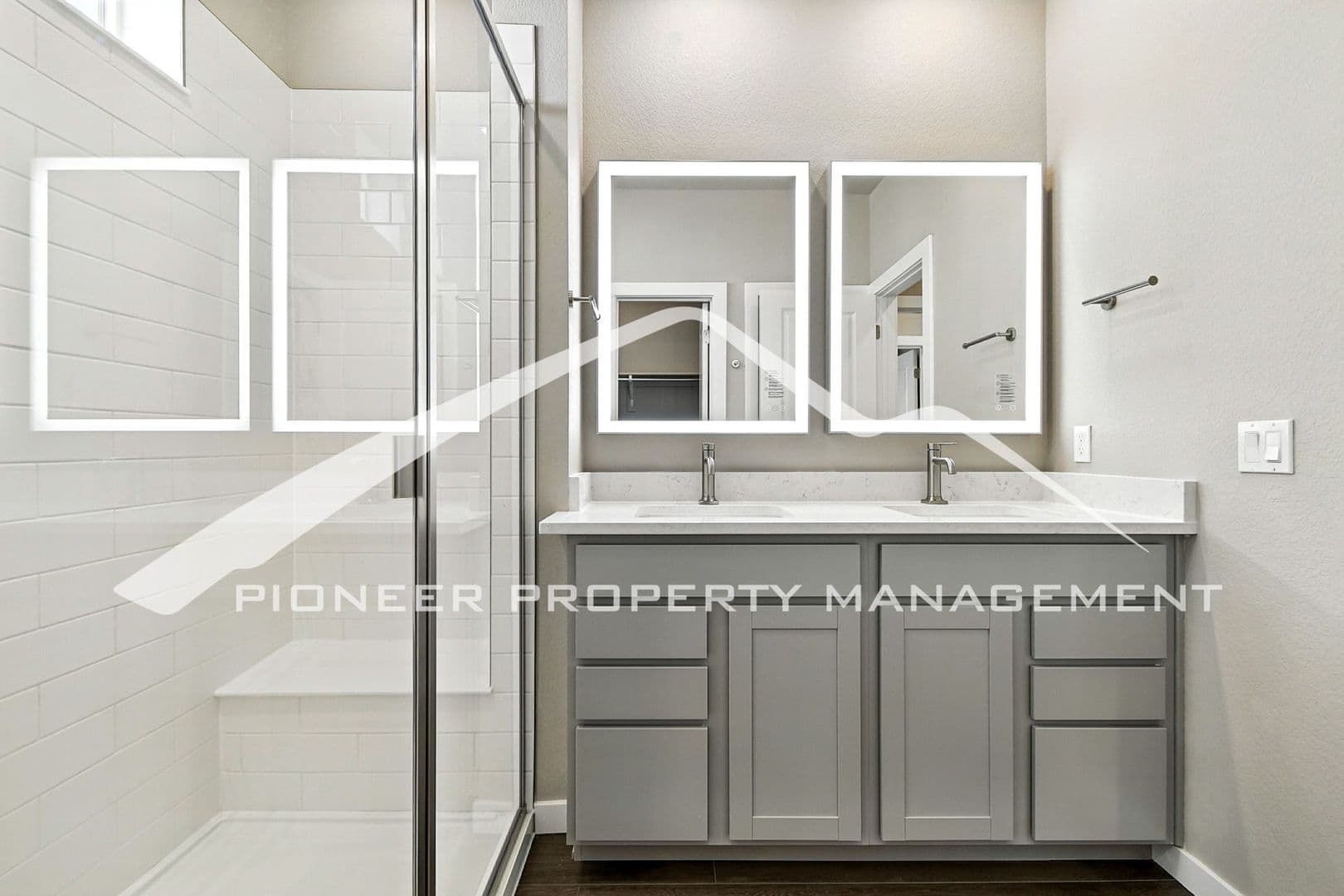 Denver Condo: 6153 N Ceylon St #207-5