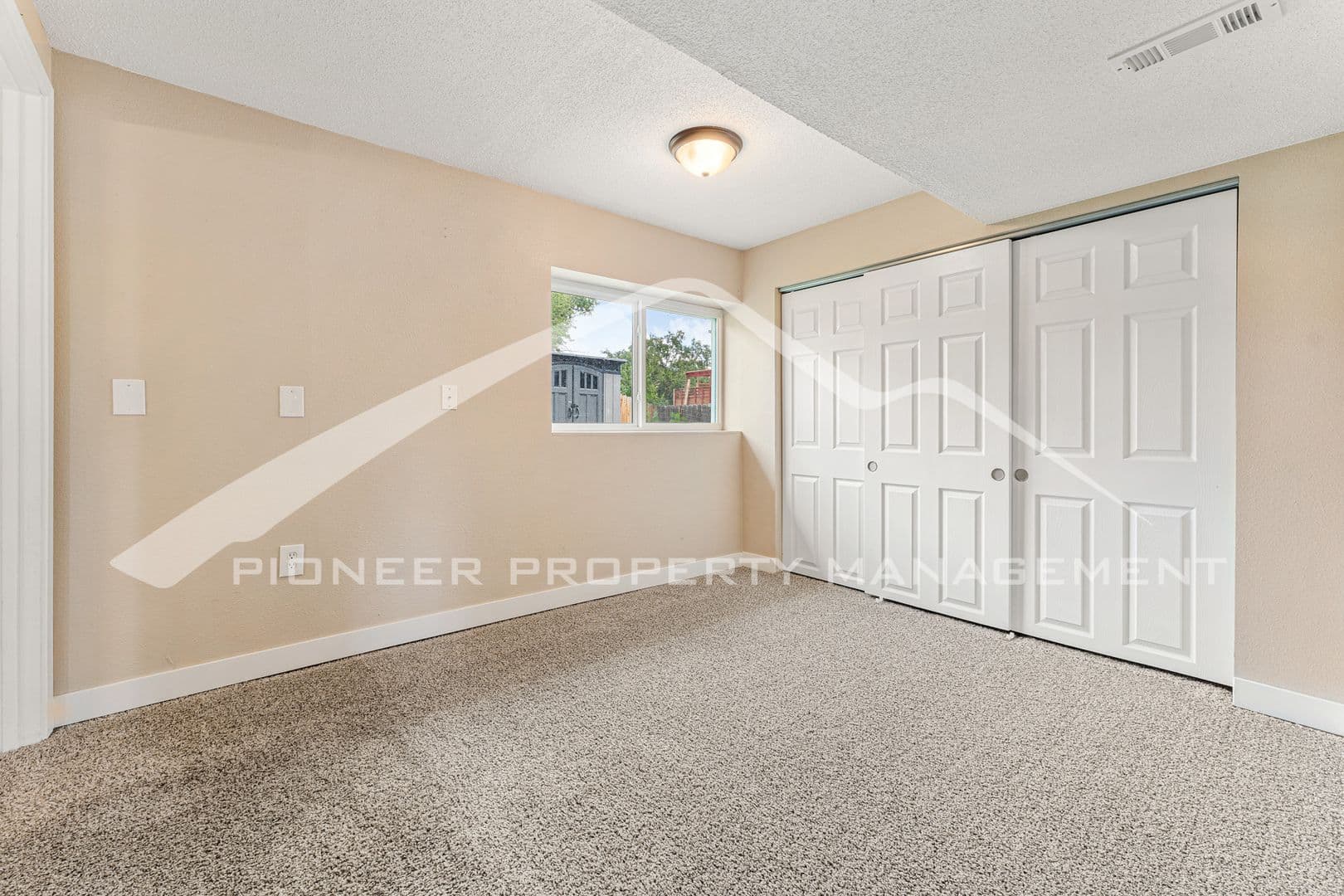 Westminster House: 5063 W 70th Pl