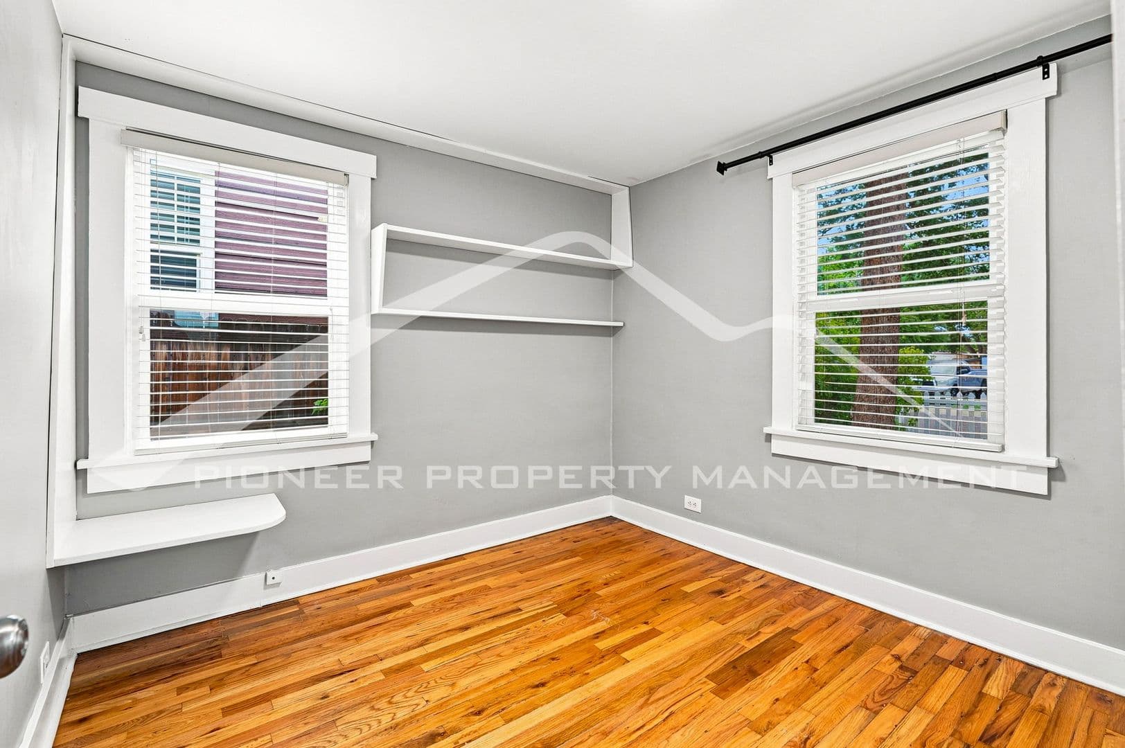 Denver House: 3166 W Walsh Pl