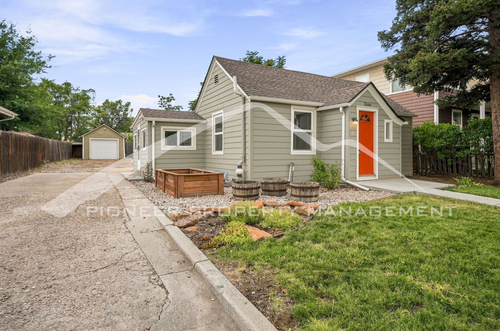 Denver House: 3166 W Walsh Pl