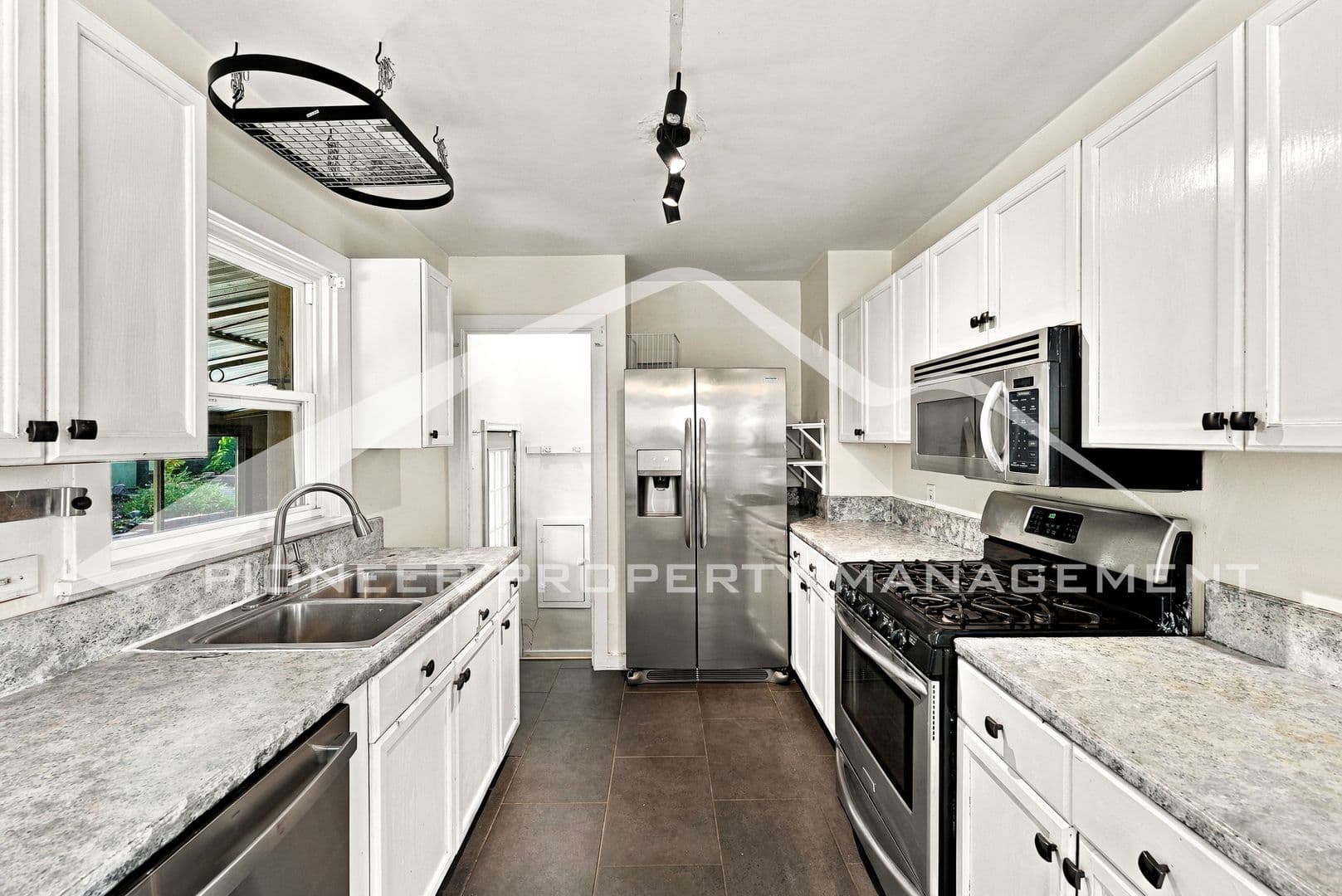 Denver House: 3210 W Colorado Ave