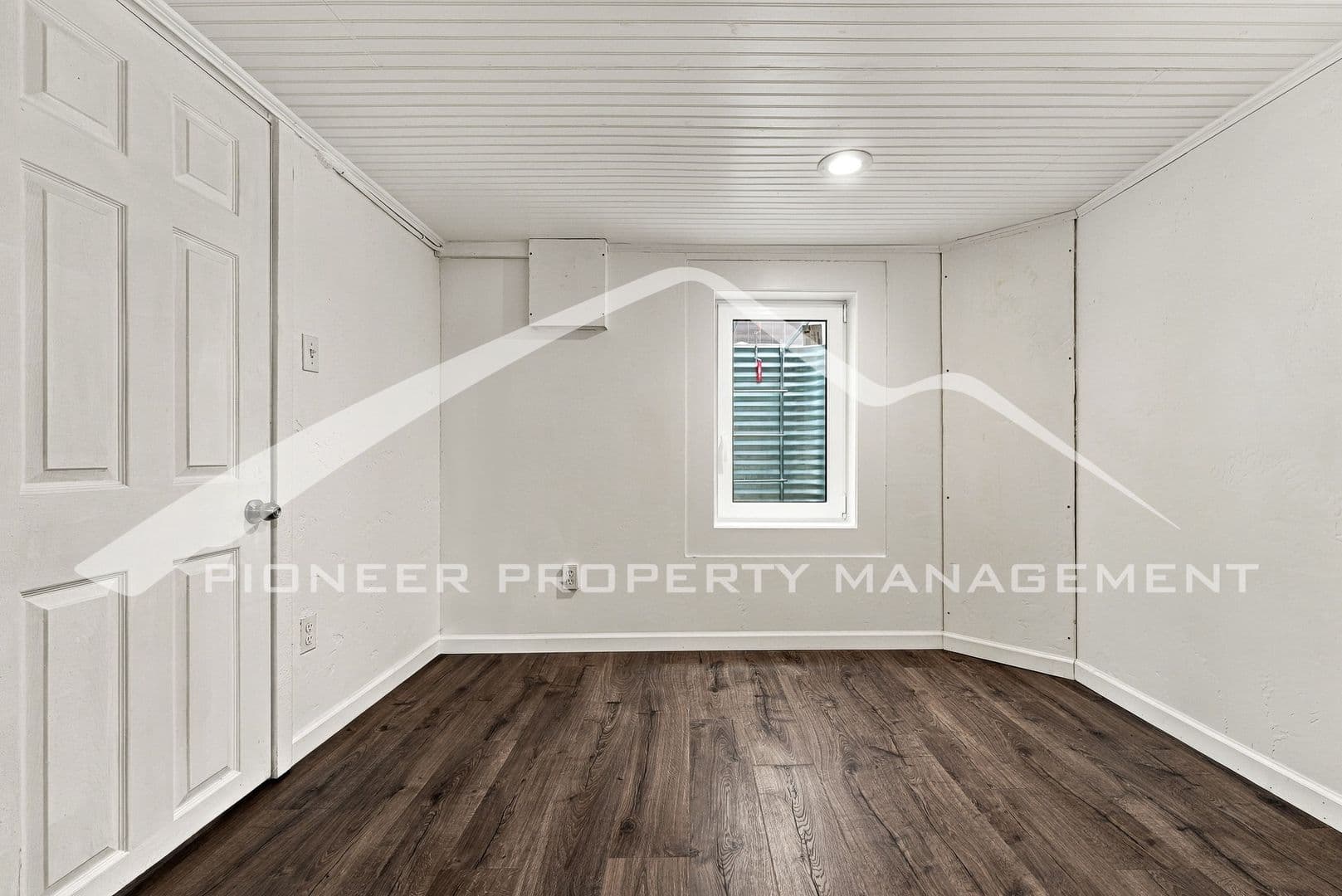 Denver House: 3210 W Colorado Ave