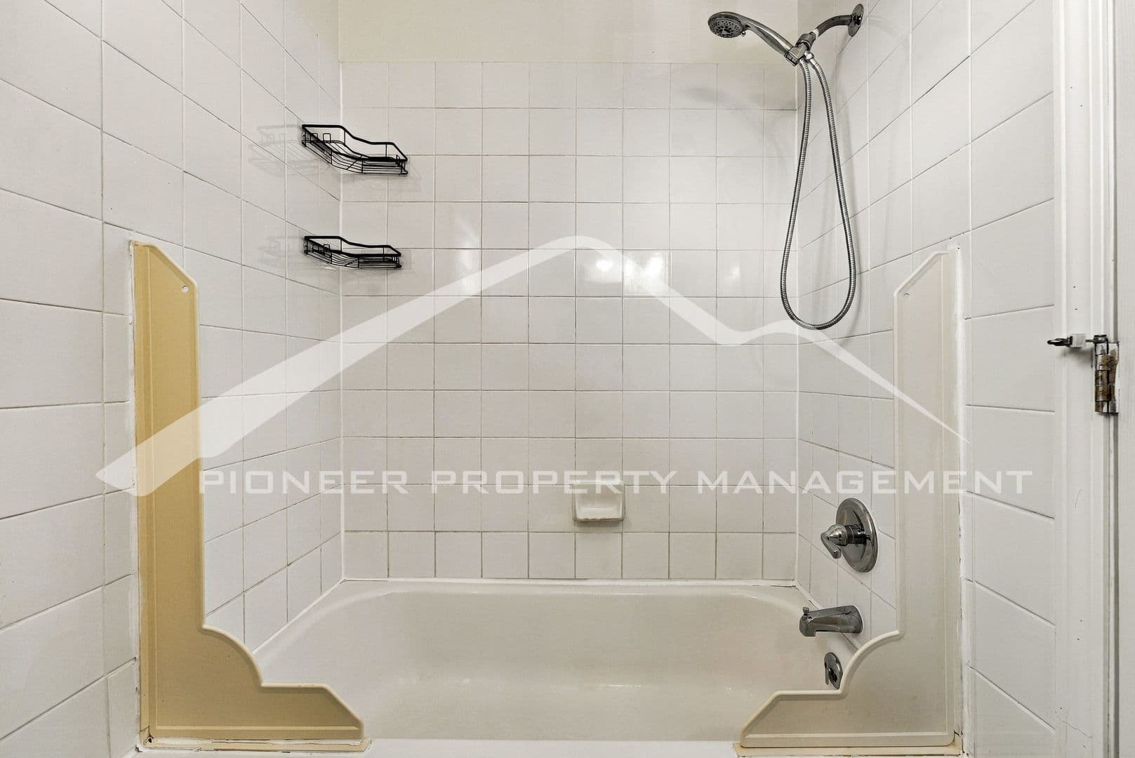 Thornton Townhome: 9864 Orangewood Dr.