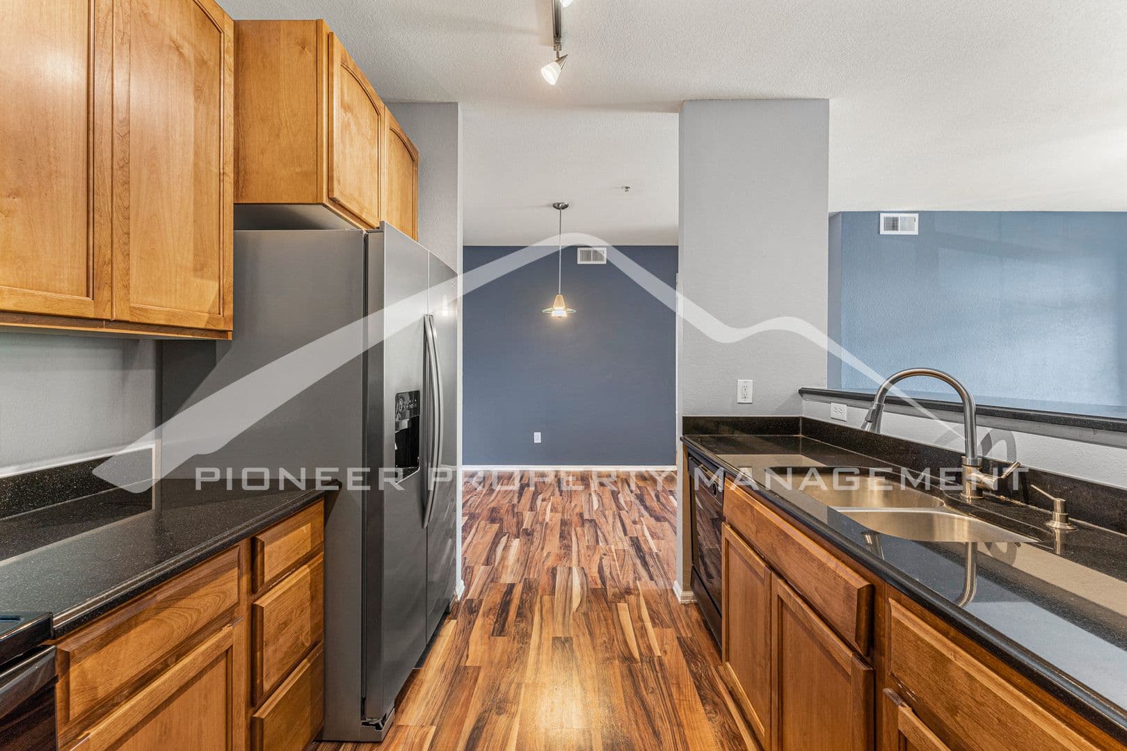 Aurora House: 3875 S Dayton St #203