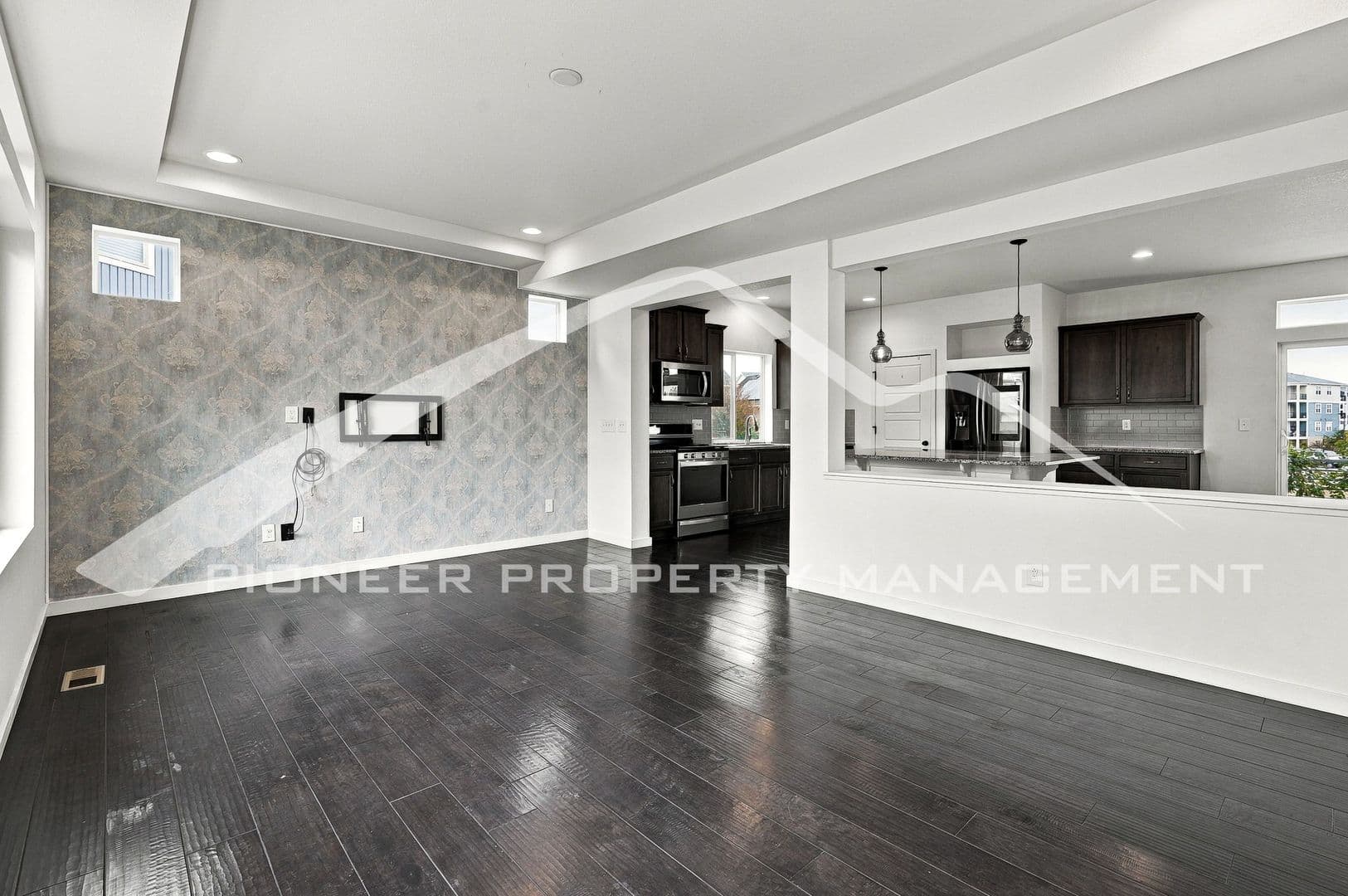 Denver House: 17909 E 54th Ave