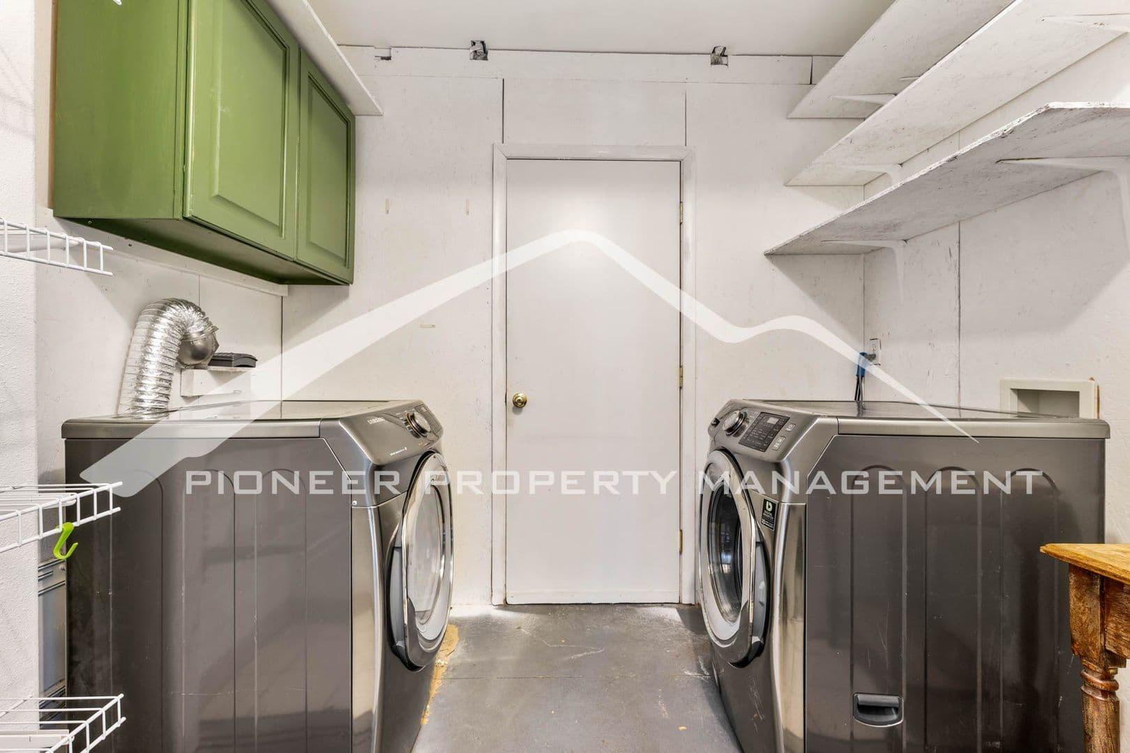 Denver House: 1531 S Patton Ct