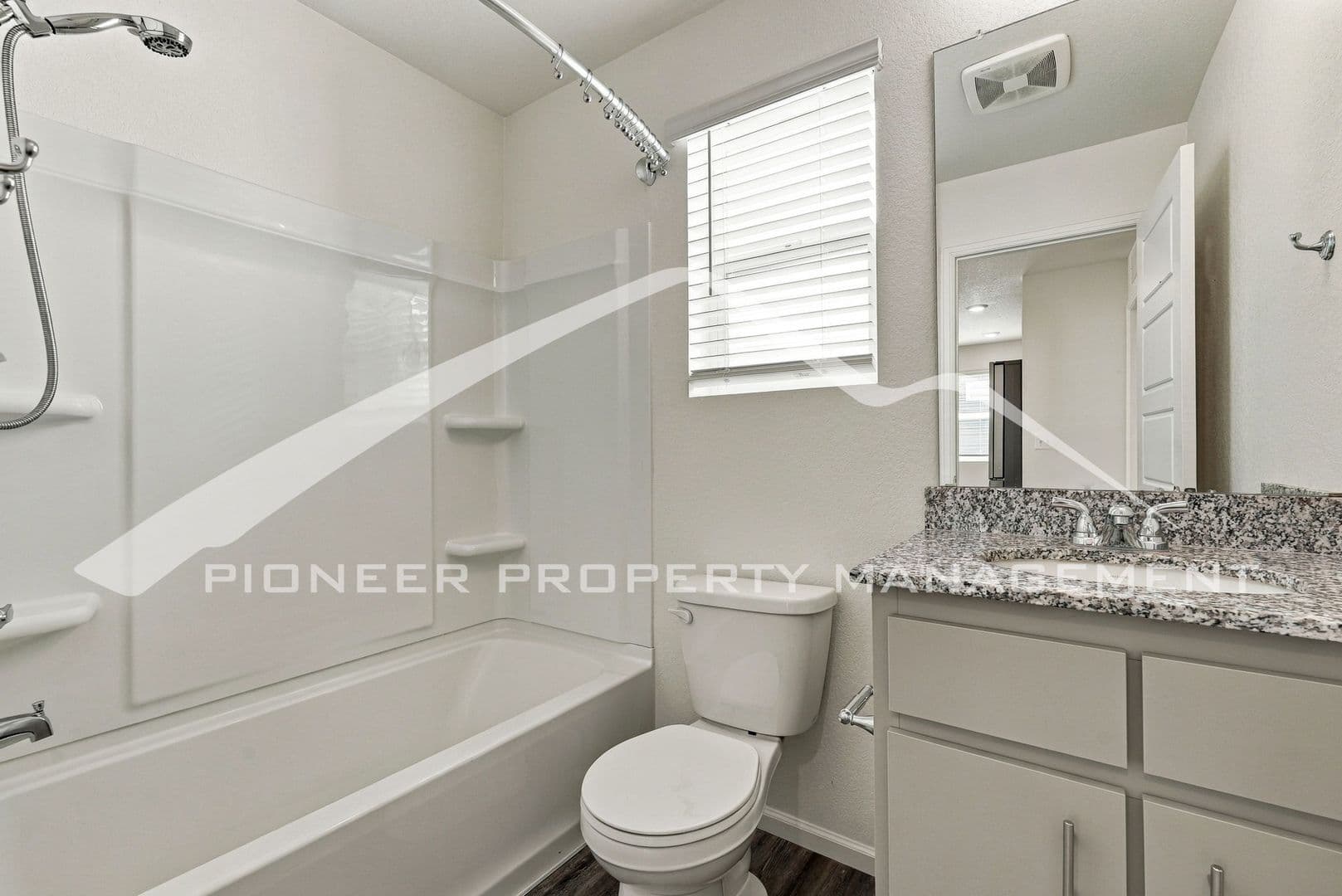 Denver House: 18254 E 51st Pl