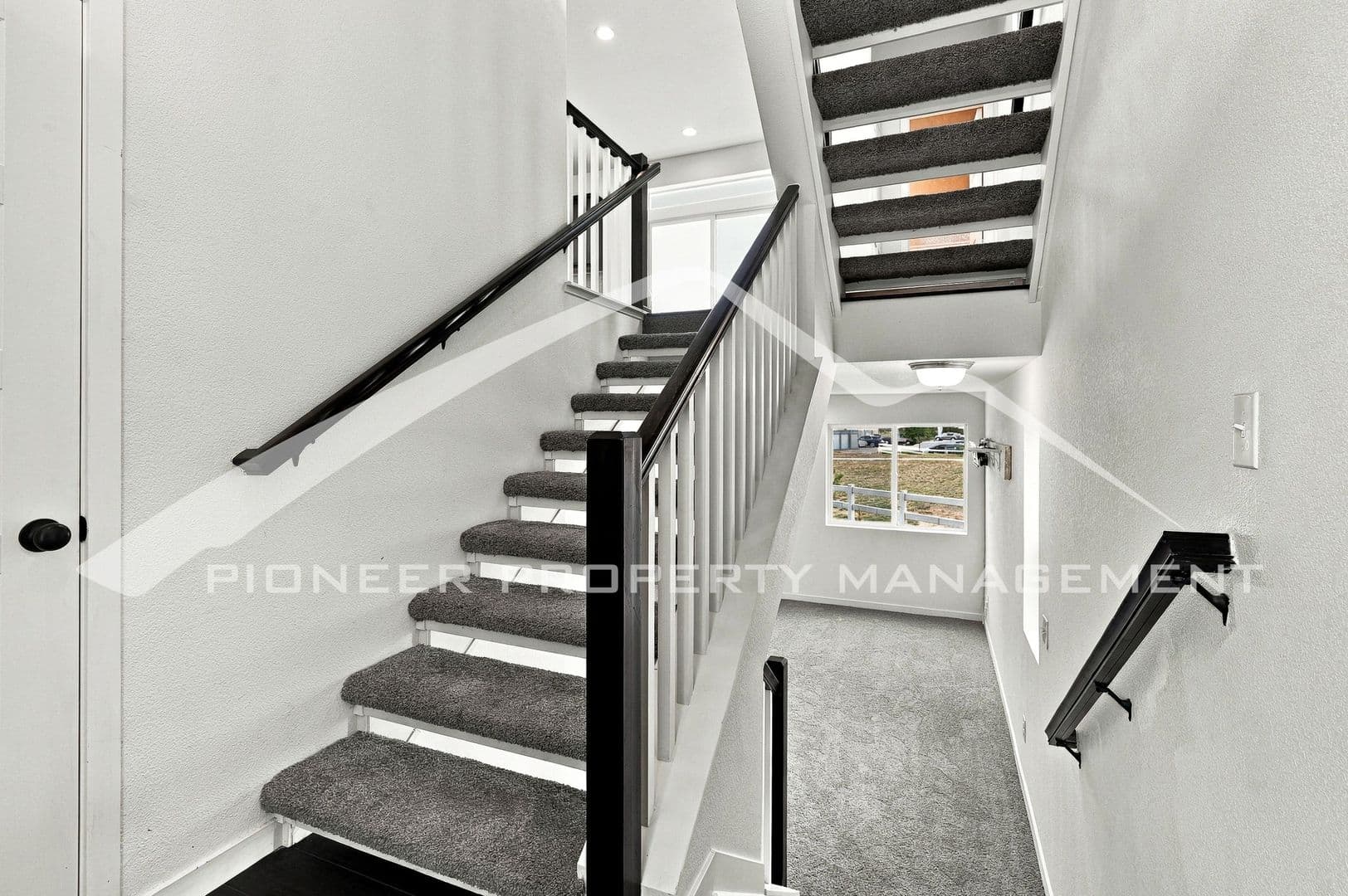 Denver House: 17909 E 54th Ave