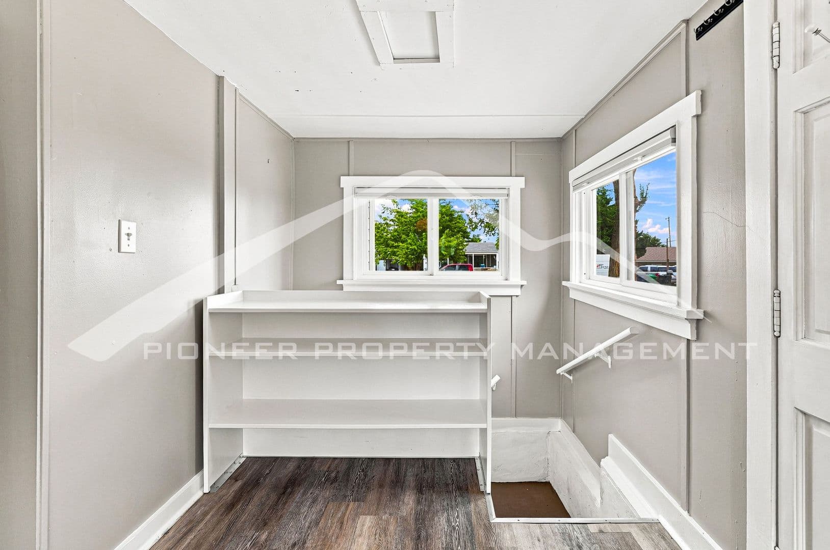 Denver House: 3166 W Walsh Pl