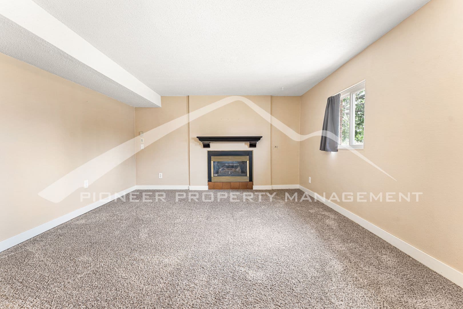 Westminster House: 5063 W 70th Pl