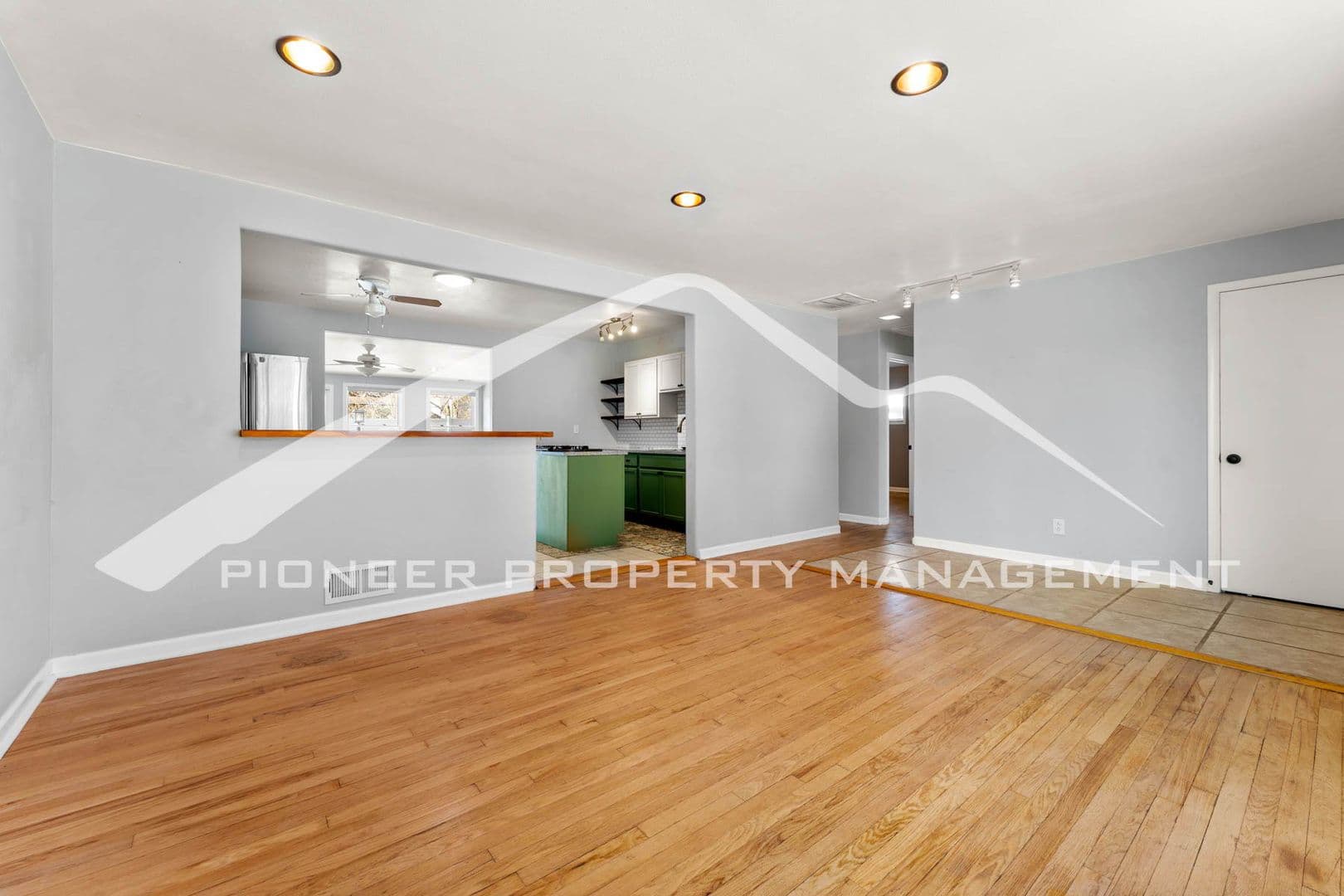Denver House: 1531 S Patton Ct