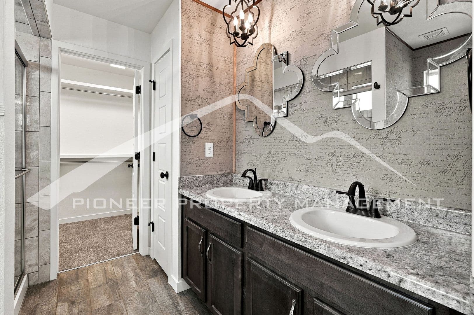 Denver House: 17909 E 54th Ave