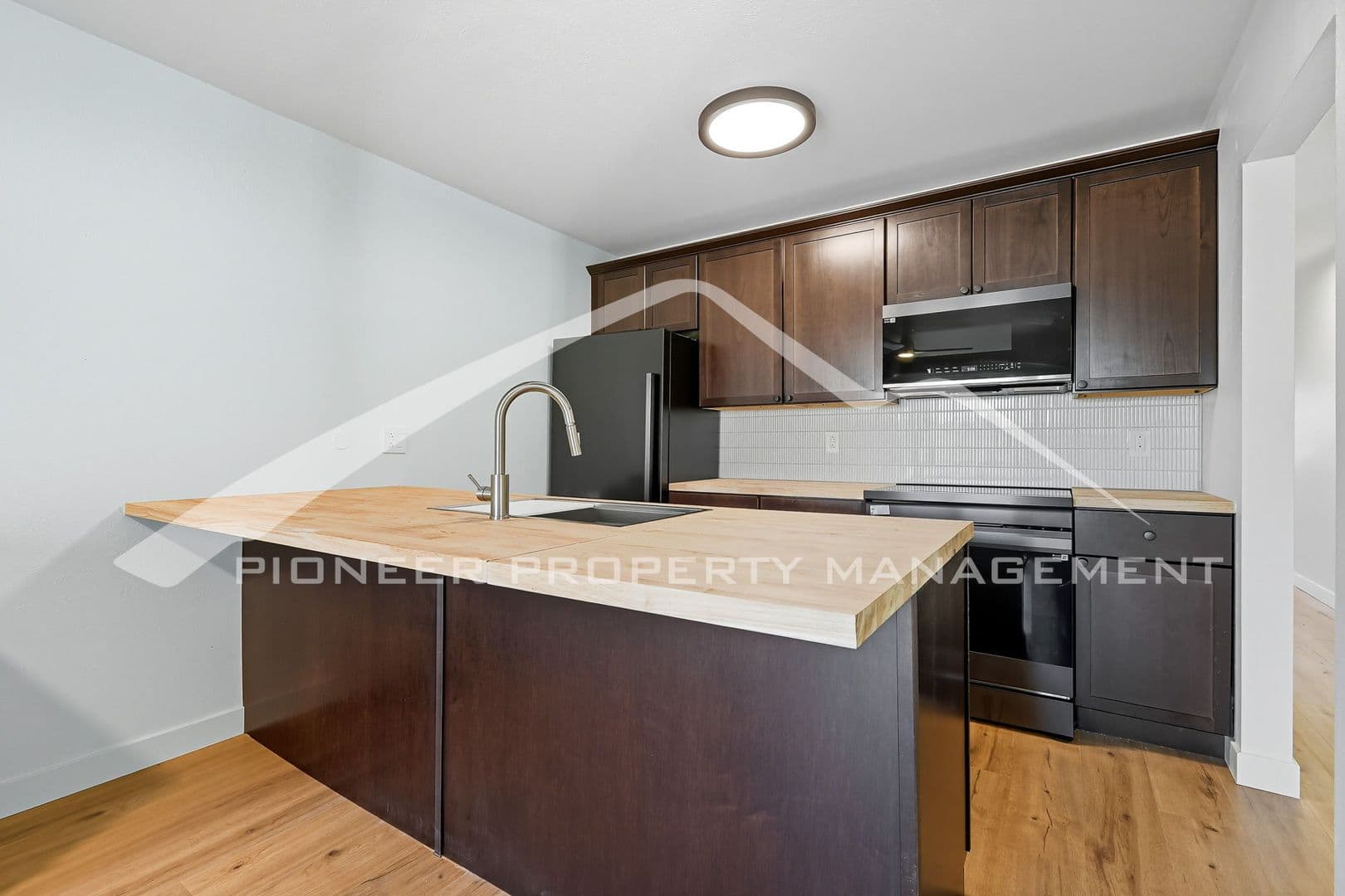 Arvada Townhome: 8762 Chase Dr #80