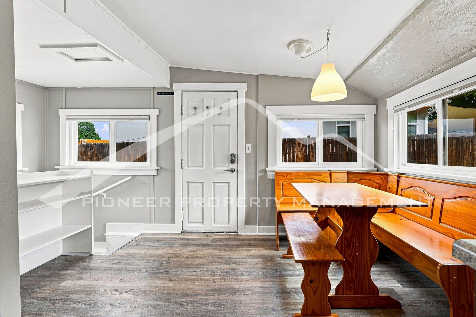 Denver House: 3166 W Walsh Pl
