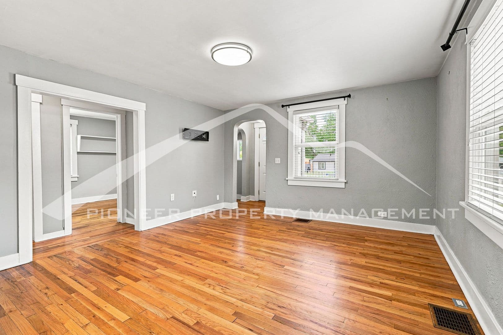 Denver House: 3166 W Walsh Pl
