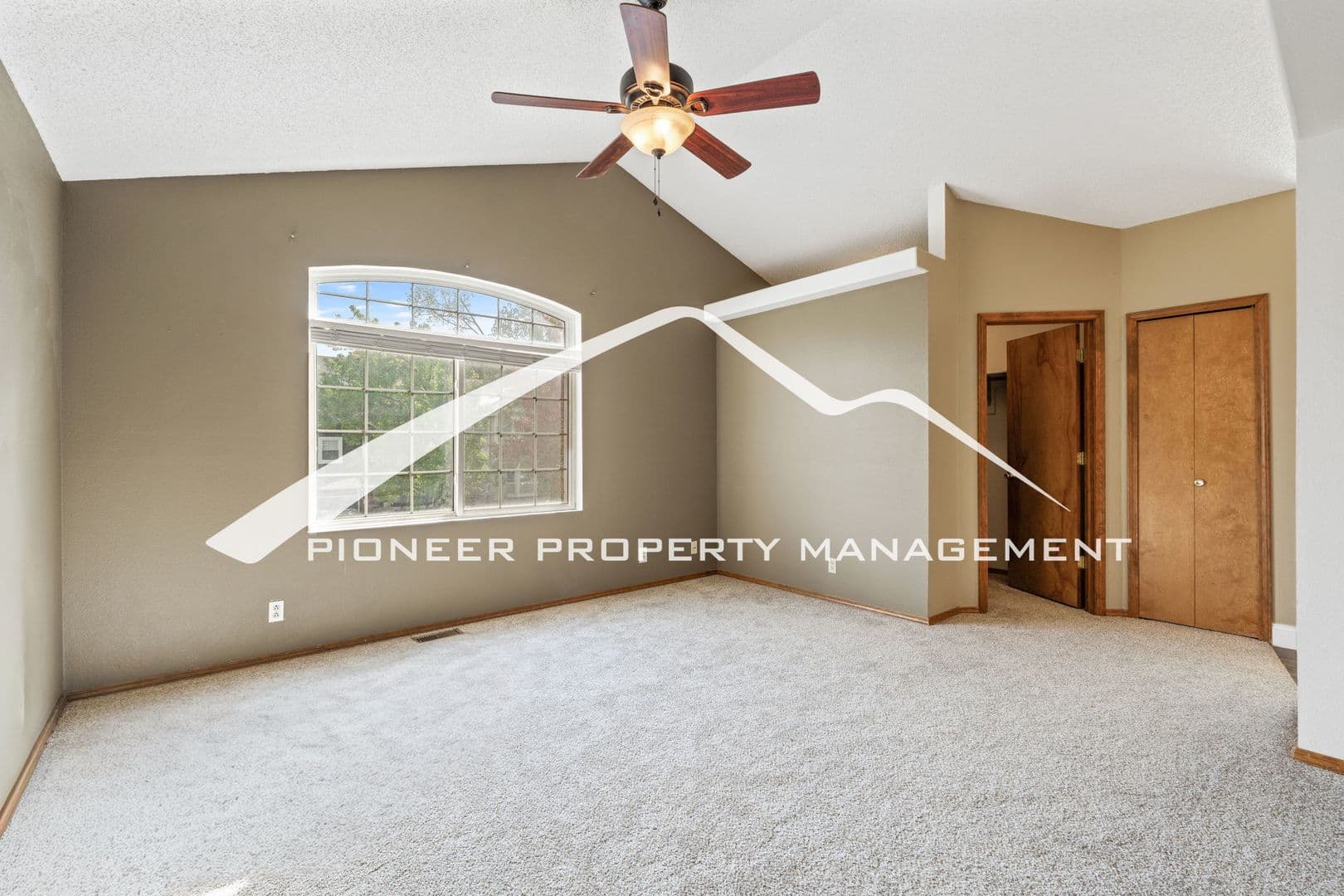 Colorado Springs House: 1328 Hamstead Ct