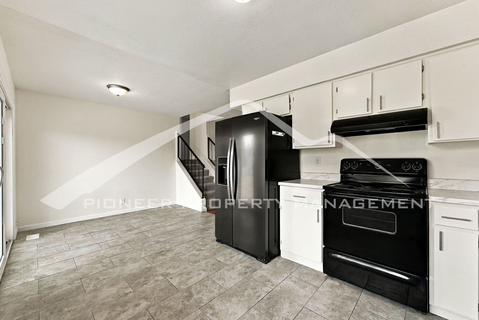 Aurora House: 12854 E Florida Dr