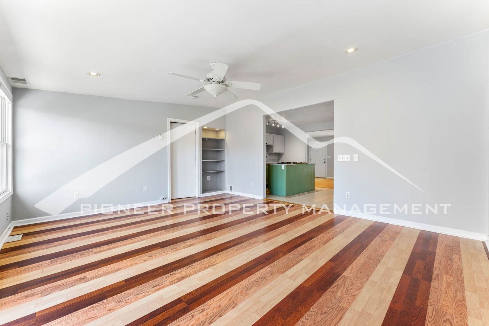 Denver House: 1531 S Patton Ct