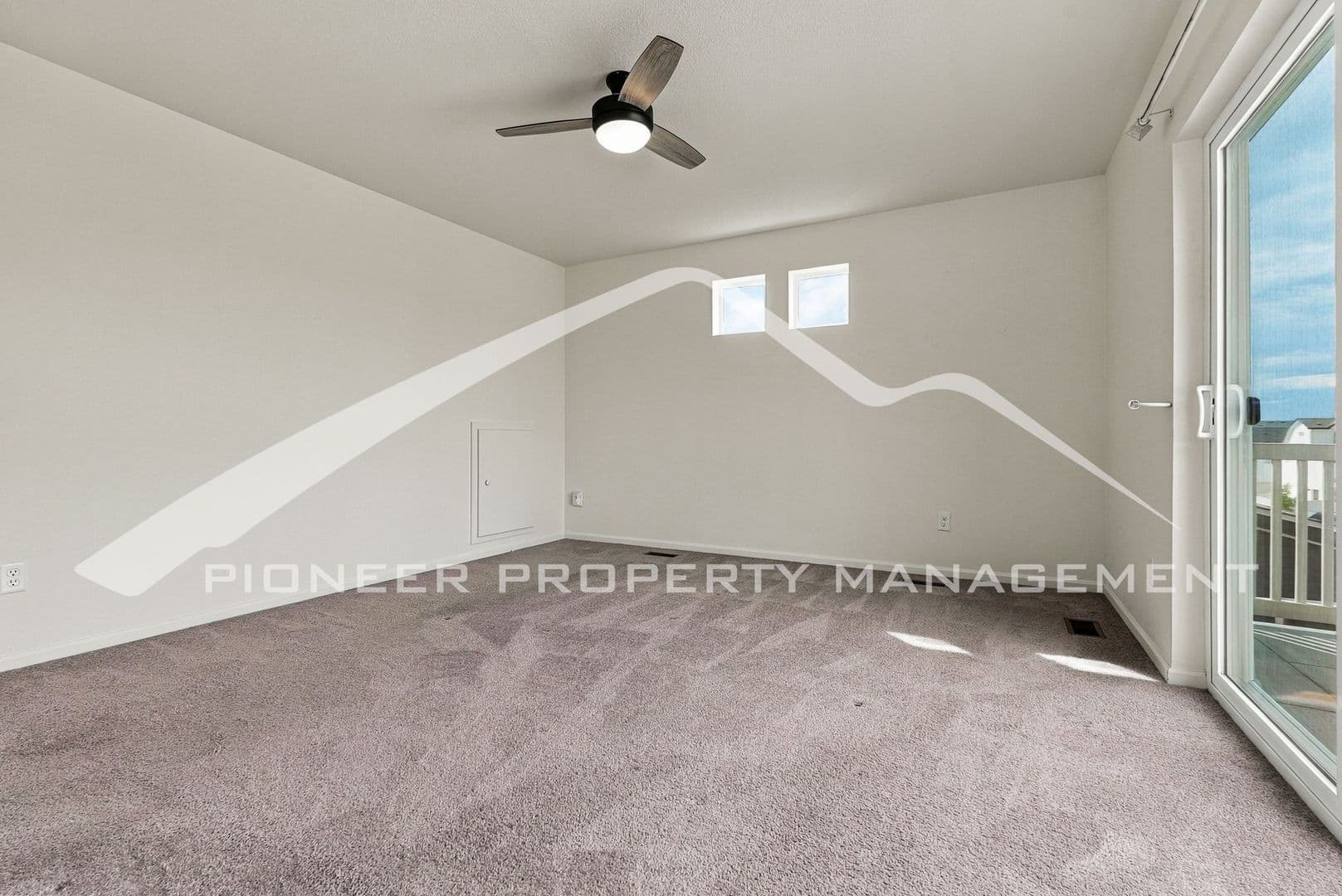 Denver House: 18254 E 51st Pl