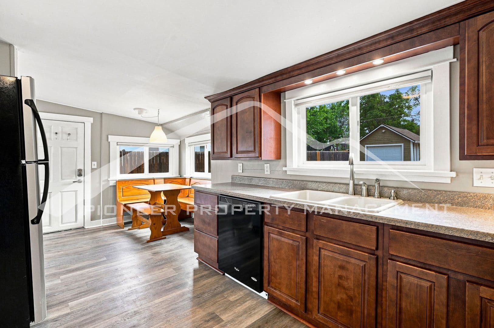 Denver House: 3166 W Walsh Pl